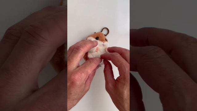 ТАПАЮ ХОМЯКА В РЕАЛЬНОСТИ//КТО В ТЕМЕ ТОТ ПОЙМЕТ)) смотреть онлайн