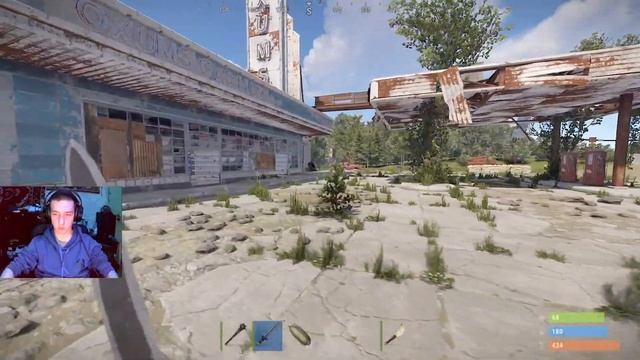 Играю в Rust/Раст смотреть онлайн