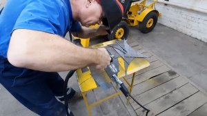 Обзор очень маленького и очень дешёвого полуавтомата.