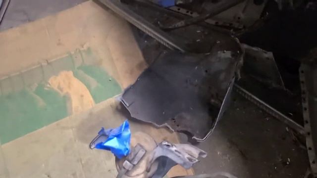 Shock tower replacement on Honda Civic 1994 смотреть онлайн