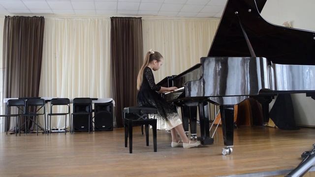 Плесняева Диана Г. Кропоткин 11 лет, Б. Дварионас "Маленькая рапсодия" смотреть онлайн