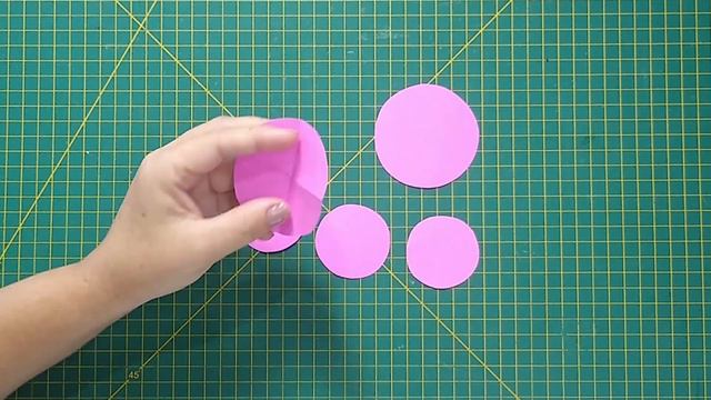 Flor de Papel / Como fazer a mão livre / passo a passo bem simples смотреть онлайн