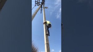 Как залезть на столб