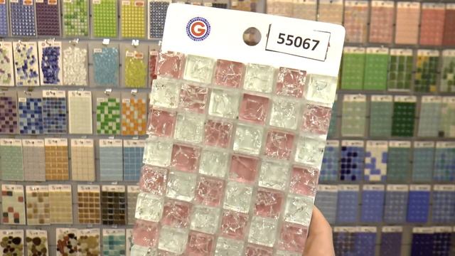 Розовая стеклянная мозаика с эффектом битого стекла смотреть онлайн