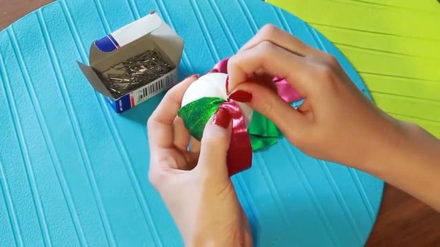 Ёлочный шар из ткани или лент своими руками мастер класс смотреть онлайн