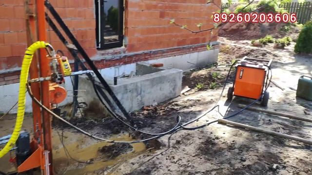 СКВАЖИНА НА ПЕСОК с дебетом 2,7 куба/час, выбираем лучшую воду. смотреть онлайн