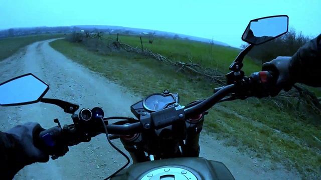 Заброшенная старая церковь. Заблудился в степях на Geon Scrambler 250. Покатуха удалась.