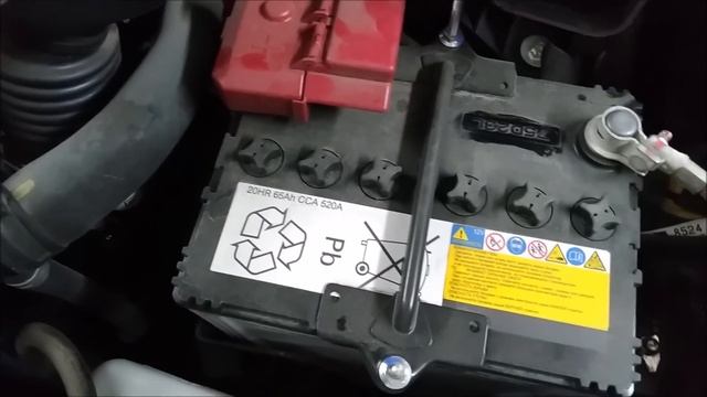 Как снять аккумулятор, какой выбрать - Mitsubishi Outlander 3