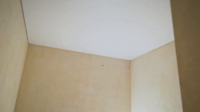 Наша работа/ Натянули потолок на лестничном марше смотреть онлайн