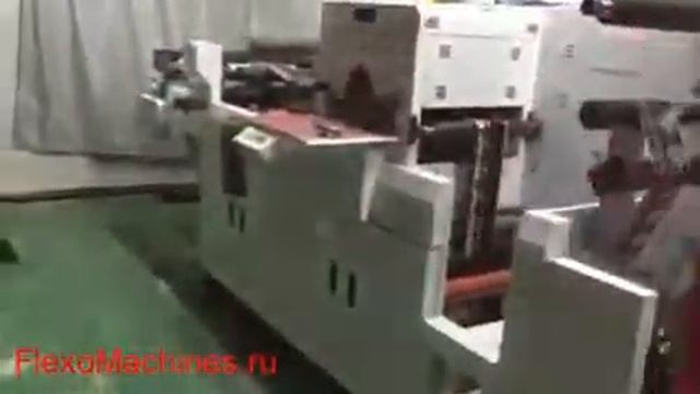 Рулонная скоростная машина плоской высечки со снятием облоя, резкой на листы и выкладом на конвейер смотреть онлайн