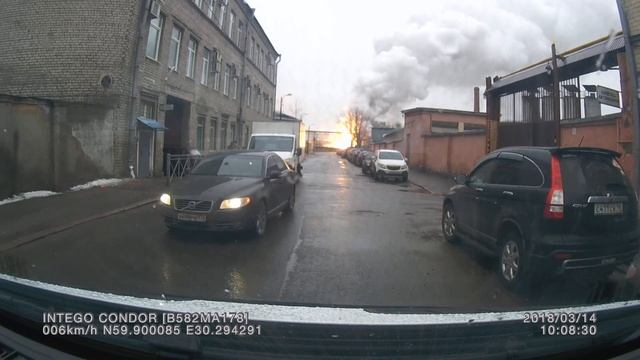 Пожар на Балтийской ул. 66 смотреть онлайн