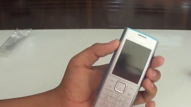 Nokia X2 00 Unboxing and hands on смотреть онлайн
