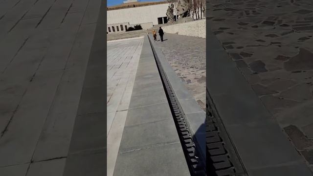 Волгоград. Мамаев курган - великое сооружение! смотреть онлайн