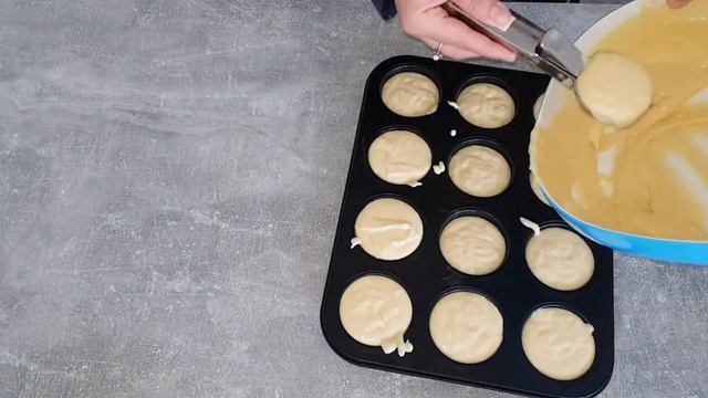 Smarties Muffin ||Kids Favourite ||Aimis world in Germany смотреть онлайн