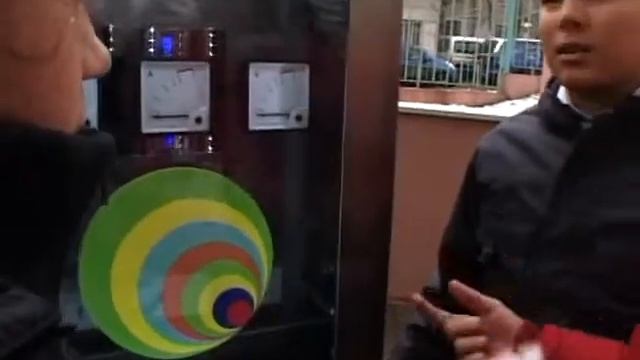 Ручной генератор в школе 2030 смотреть онлайн
