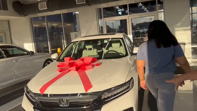 Pick up my Brand New 2022 Honda Accord Touring/Ivory Interior W/ me смотреть онлайн