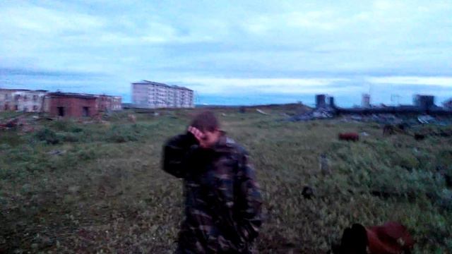 Хальмер-Ю (Halmer-U), около школы