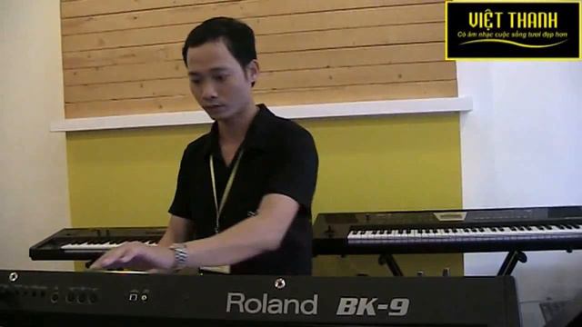 Roland BK 9 Việt Thanh - Gõ cửa trái tim смотреть онлайн