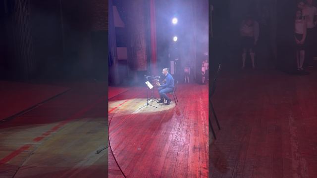 Максим Шиханов - Говорила Мама смотреть онлайн