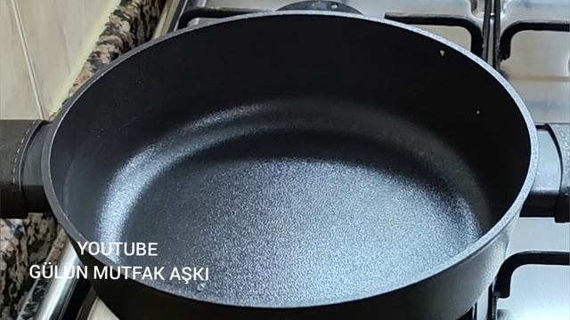 BİRAZ KIYMA VE İNCE BULGURLA HAFİF MİDE YORMAYAN TARİF смотреть онлайн