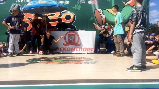 Фестиваль БРЕЙК ДАНСА "ТОП 30 FINALS" - 25 ИЮЛЯ смотреть онлайн