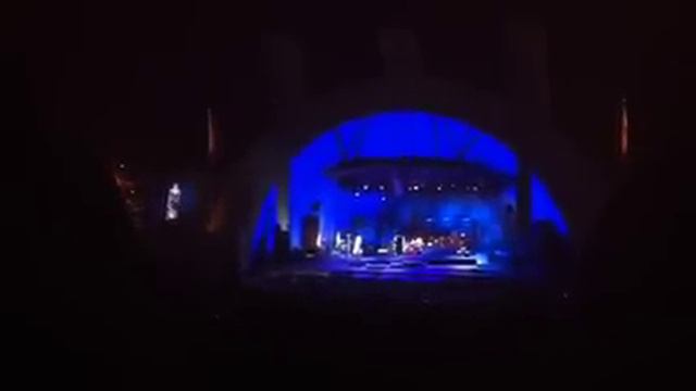 Take Me or Leave Me - Tracie Thoms and Nicole Scherzinger смотреть онлайн