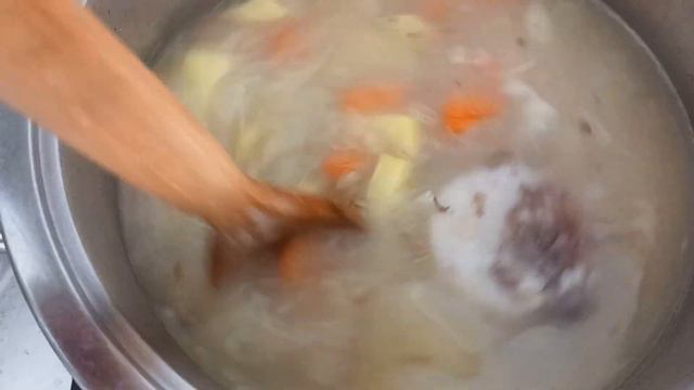 Этот суп мои дети обожают! Суп пюре из чечевицы и овощей! смотреть онлайн