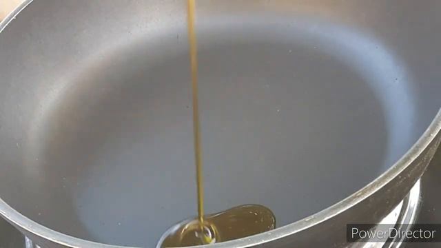 Пока в огороде есть чесночные стрелки, готовлю отличный летний омлет на завтрак ?? смотреть онлайн