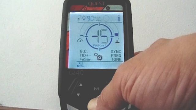 QUEST Q40 METAL DETECTOR - CONTROL BOX смотреть онлайн