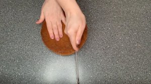 Как разрезать бисквит на коржи, 2 способа, струной и ножом,Кулинарим с Татьяной ?