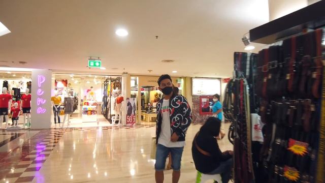 BANGKOK Re-OPEN Shopping Zone / MAY 2020 смотреть онлайн