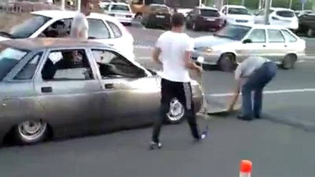 таз на лежачем полицае смотреть онлайн