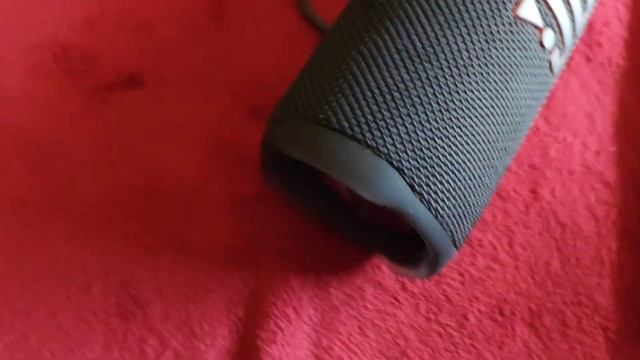 JBL FLIP 6 CS UNBOXING LITTLE BASS смотреть онлайн