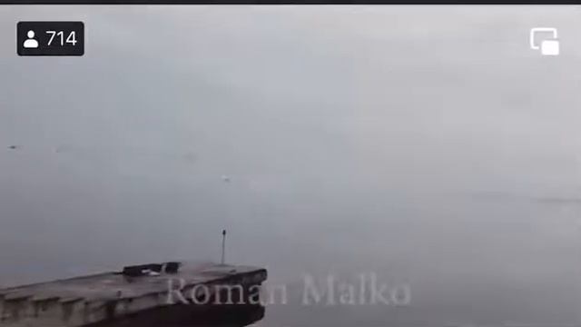 إسقاط مروحيتين روسيتين في نهر دنيبرو داخل كييف خلال إنزال مظللين في أوكرانيا #أوكرانيا##روسيا смотреть онлайн