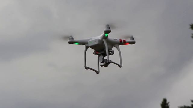 Test DJI Phantom 3 Standard FR смотреть онлайн