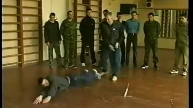 Обучение охранников смотреть онлайн