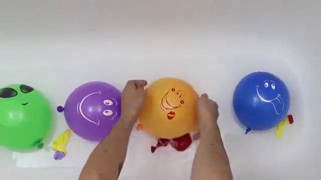 Reverse Happy Kids: Развивающее видео Учим цвета Лопаем Шарики с водой Поем песенку на английском 3 смотреть онлайн
