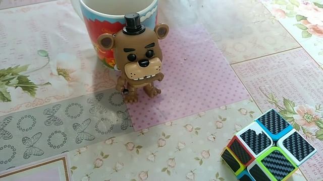 Жарим яйца!! Кто ещё не умеет это делать, не жарьте как я!)).. смотреть онлайн