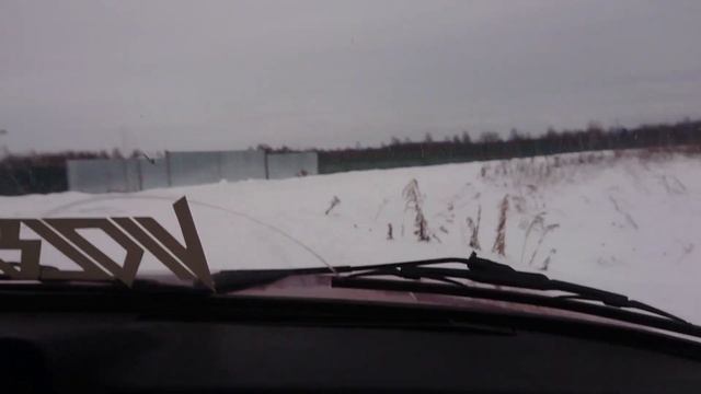 Парный дрифт со СНЕГОХОДОМ | Зимний дрифт на ВАЗ 2107 под ФОНК смотреть онлайн