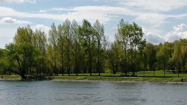 У нас свои курорты есть в Москве смотреть онлайн
