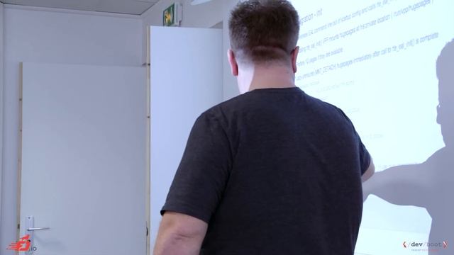 2.3: Introduction to Huge-Pages, Sock-Mem, Threading Model смотреть онлайн