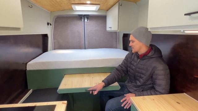 Van Tour | Ford Transit High Roof Extended смотреть онлайн