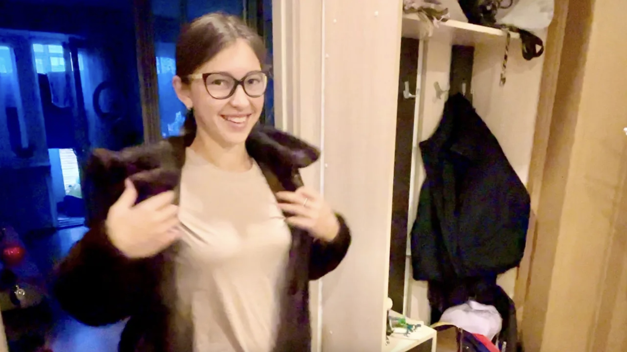 ЮЛЯ ПРИЕХАЛА! Неудачный сюрприз