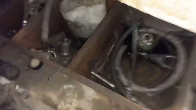 реверс-редуктор из КОМа .для кпп Москвич. смотреть онлайн