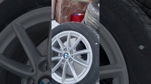 Оригинальные колёса 225/55/R17 шины и диски BMW X1 F48