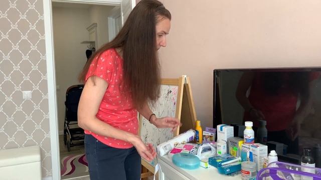 ВЛОГ: Еду в деревню на месяц. Обзор аптечки, что я беру с собой. смотреть онлайн