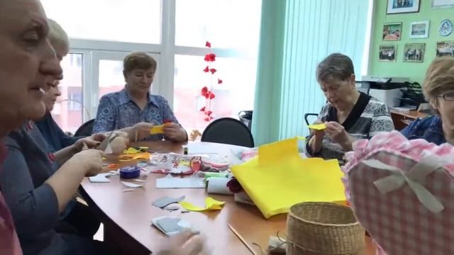 Курочка из фетра смотреть онлайн