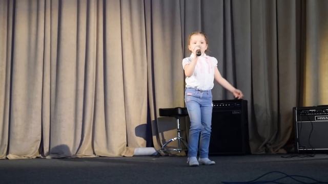 Мамочка, милая, мама моя! Ангелина.5 лет. смотреть онлайн