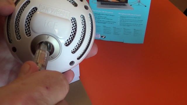 Blue snowball ice microfono, unboxing and testing смотреть онлайн