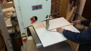 Вырезание кругов на ленточной пиле